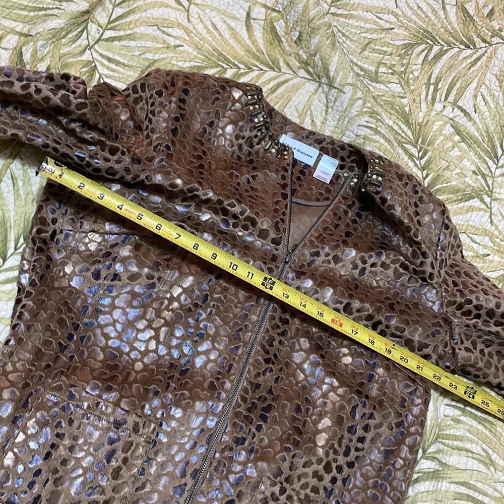 Metallic gold, leopard print springjacket - Picture 7 of 8